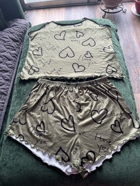 Olive Heart-Print Women's Sleep Set - I Love You